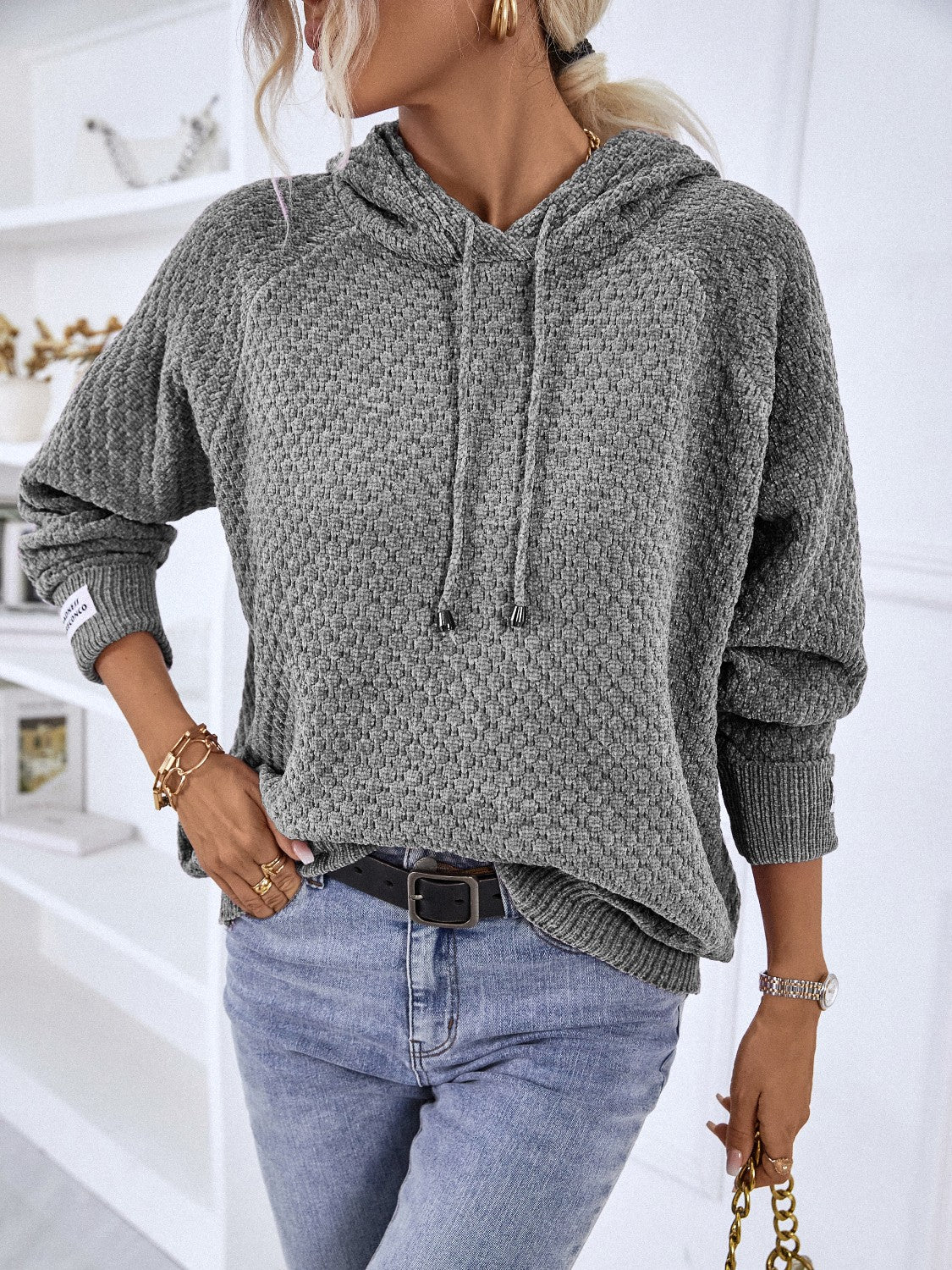 LB | Swobodny i modny sweter