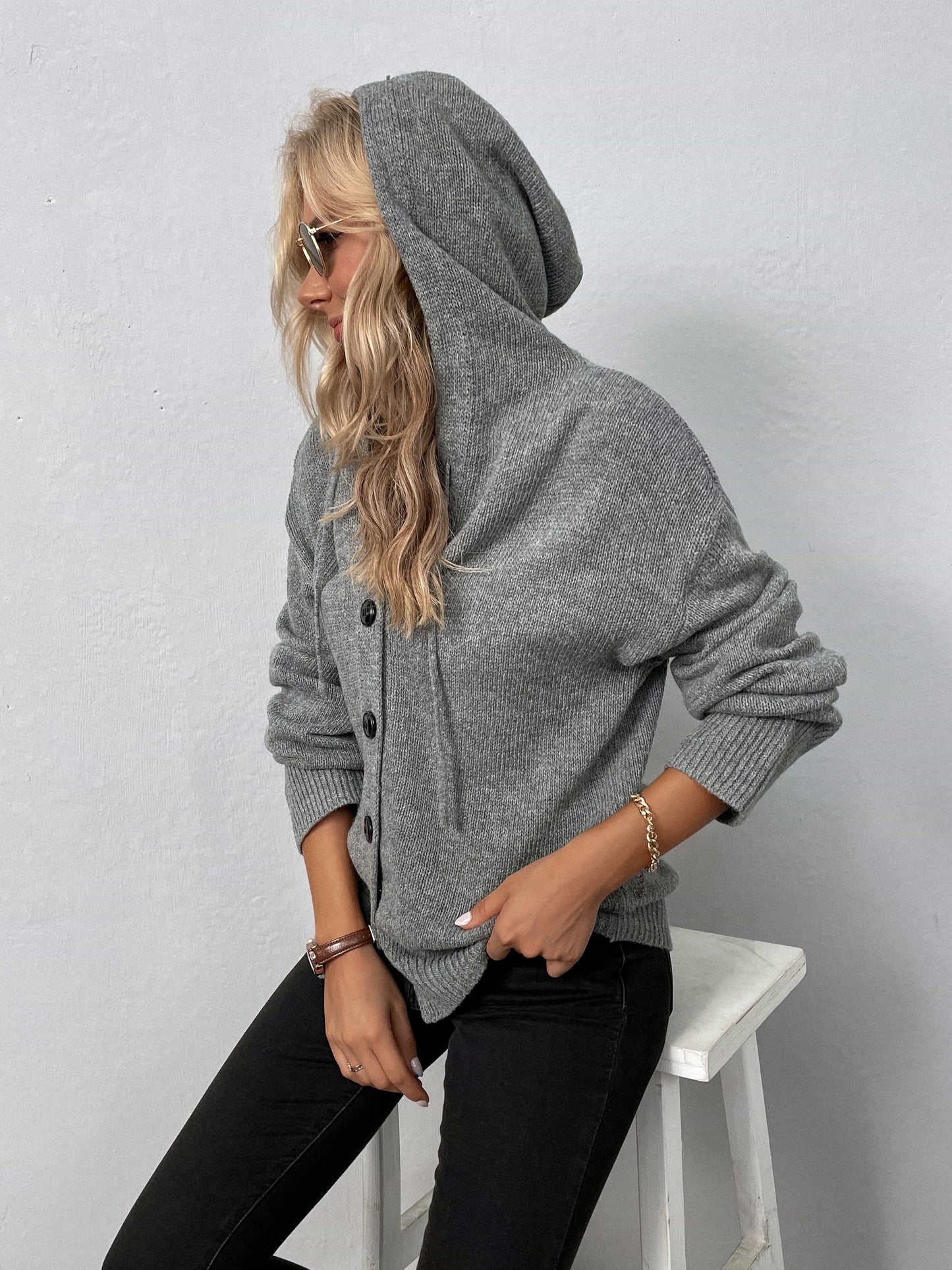 LB | Luźny i modny sweter