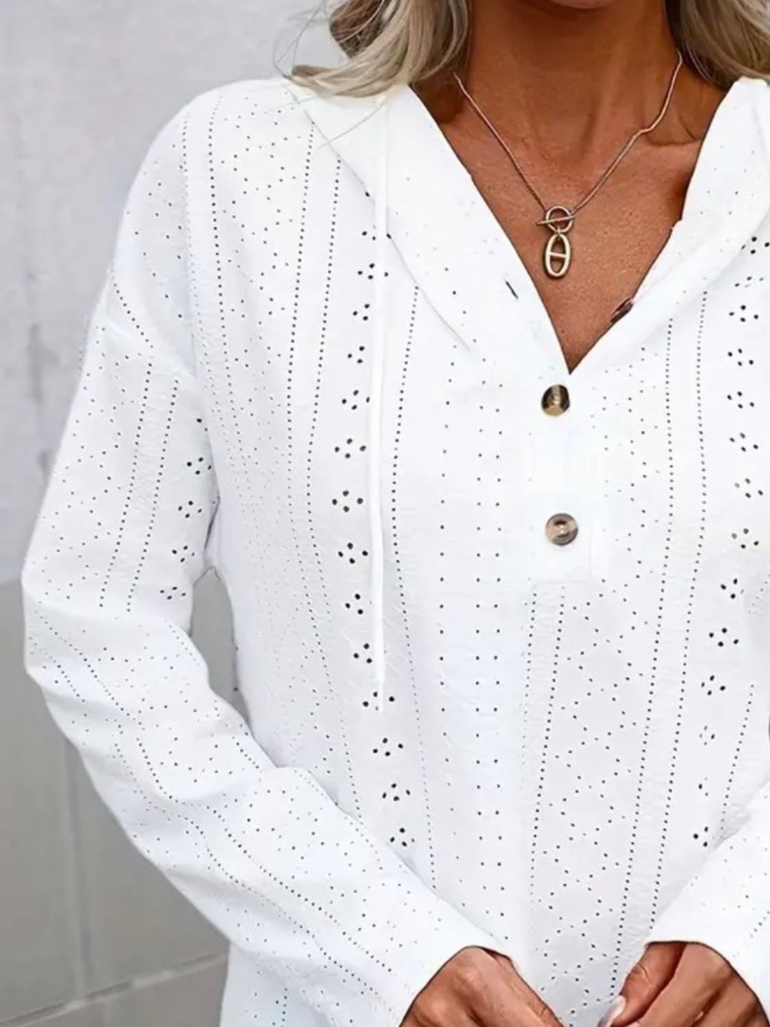 LB | Swobodna i modna bluza z kapturem