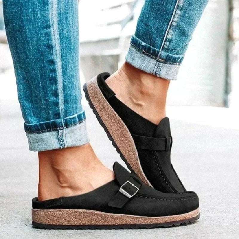 LB | Wsuwane sandały w stylu retro
