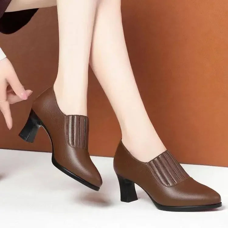 Smukłe i wspierające ortopedyczne Buty
