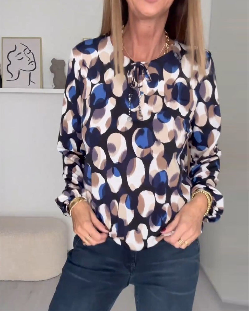 LB | Elegancka i uniwersalna bluzka