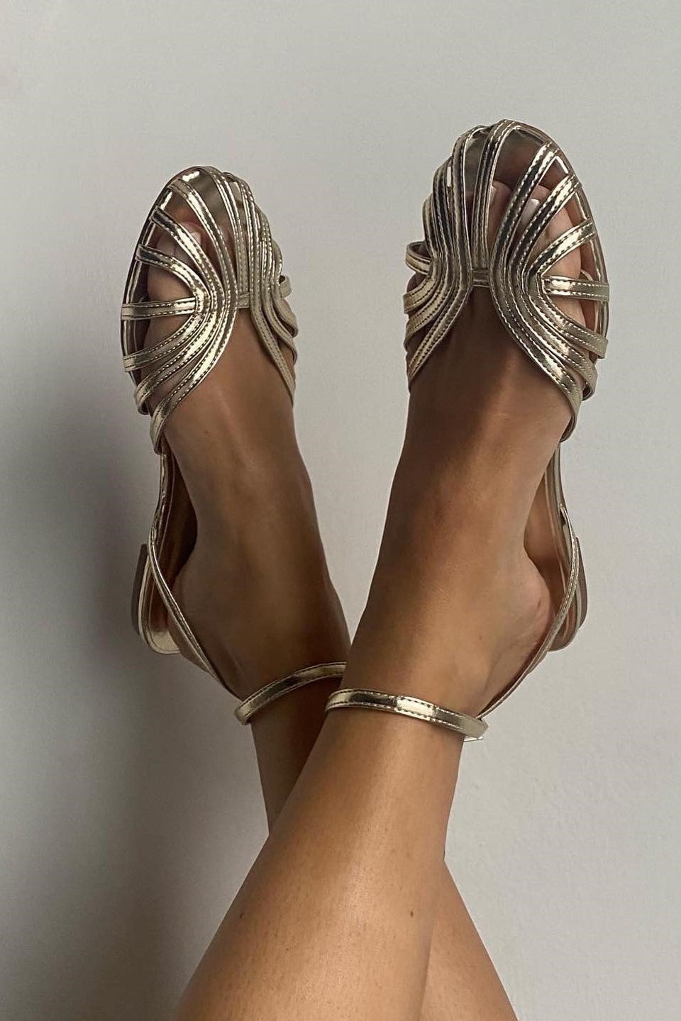 LB | Hollow Out Round Toe Ankle Strap Shoes