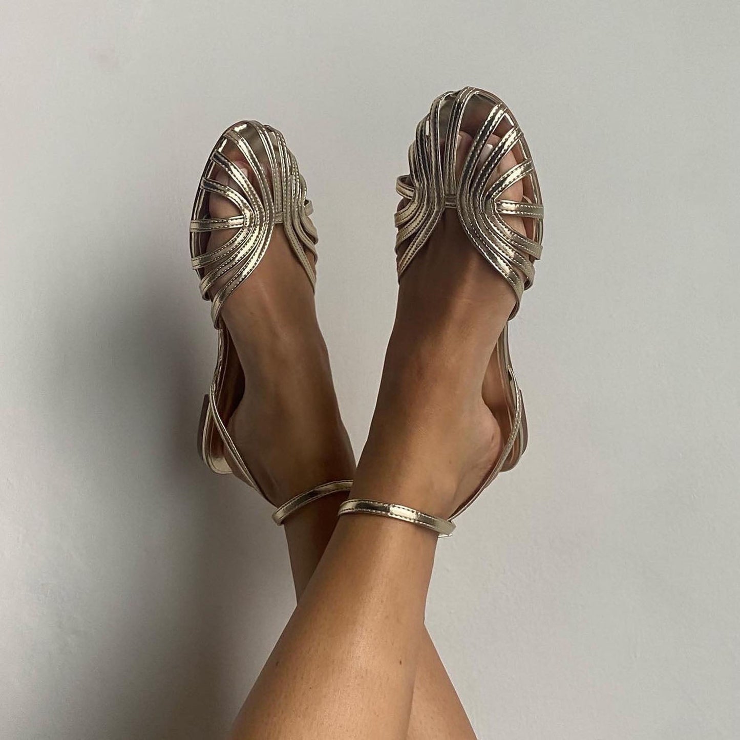 LB | Hollow Out Round Toe Ankle Strap Shoes