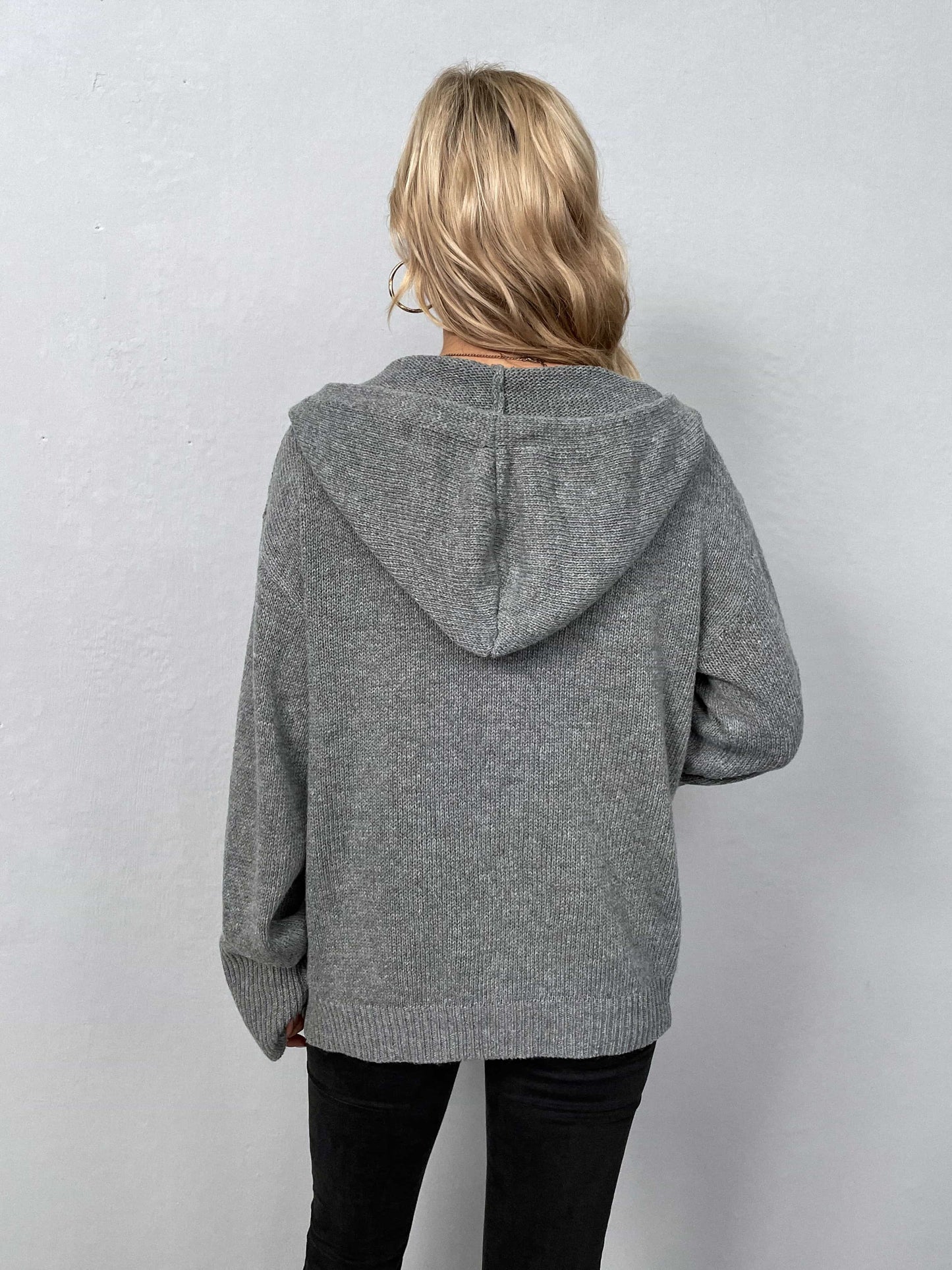 LB | Luźny i modny sweter