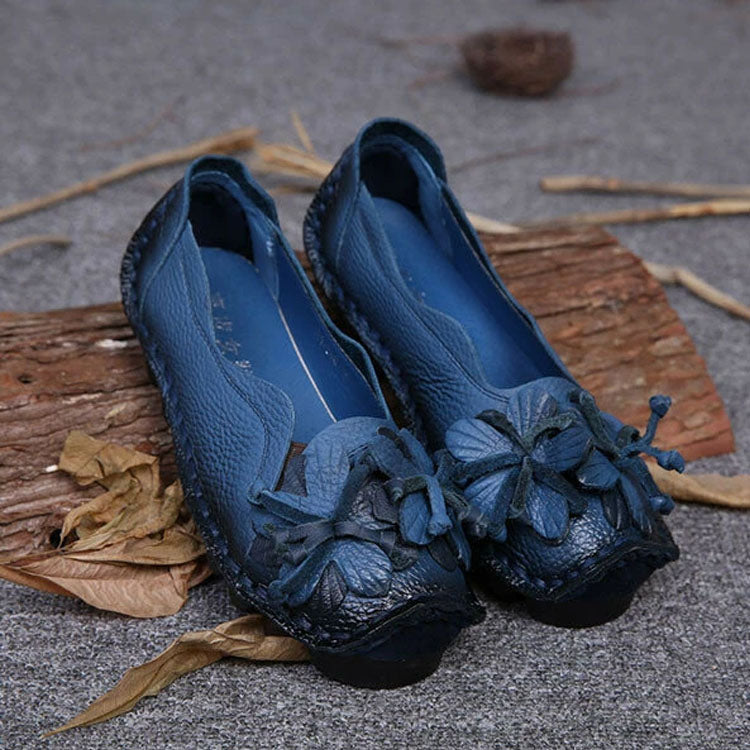 LB | Efektowne buty na co dzień z kwiatowymi detalami