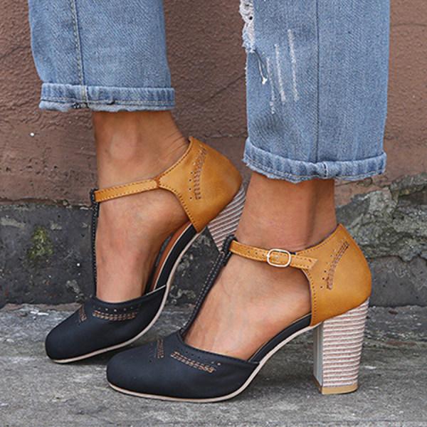 LB | Vintage T-strap heels