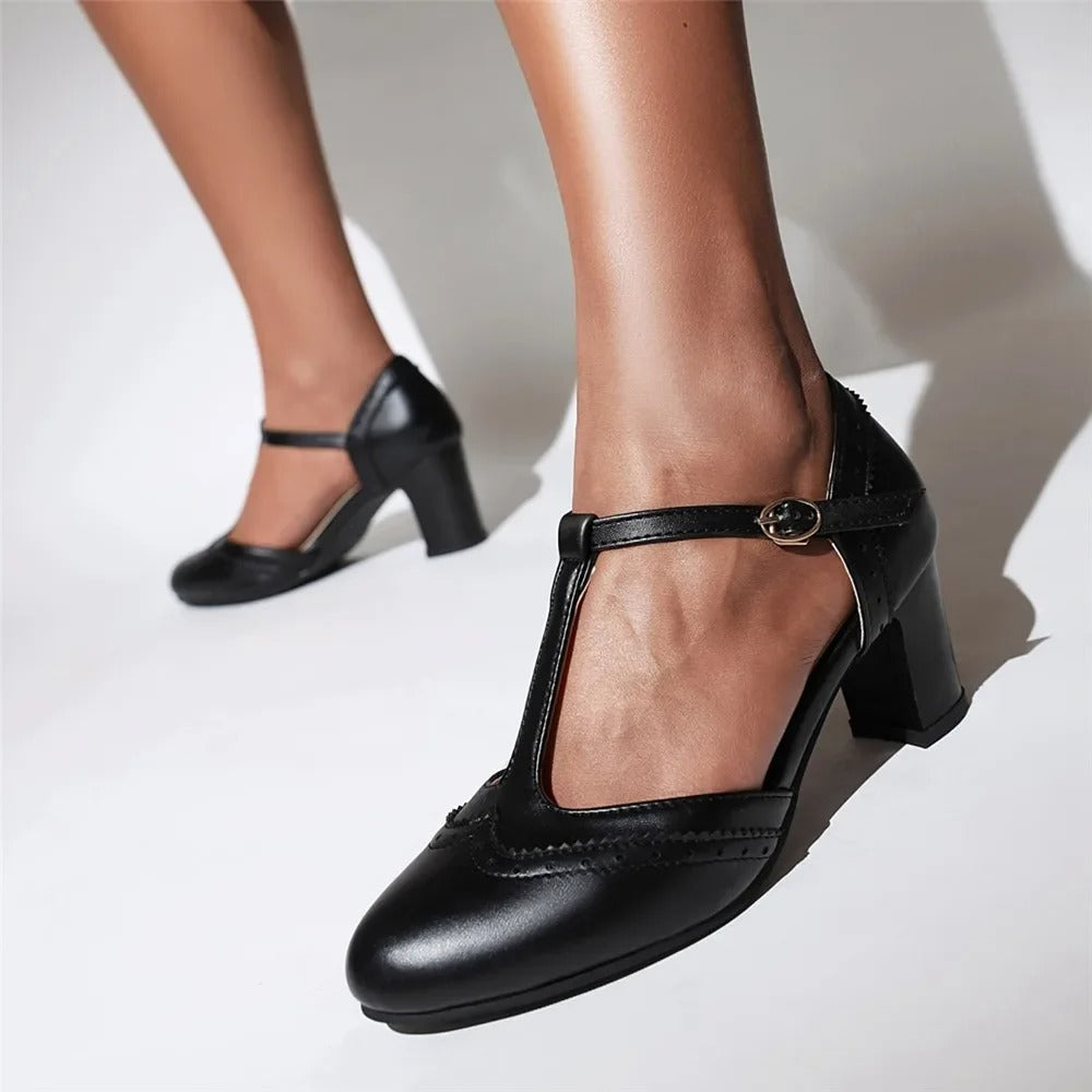 AS | Vintage T-strap heels