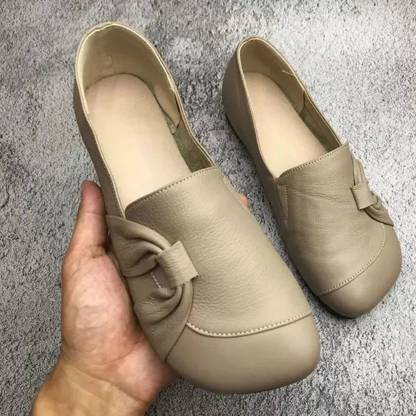 LB | Miękkie skórzane loafersy z detalem węzła