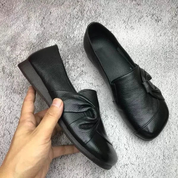 LB | Miękkie skórzane loafersy z detalem węzła