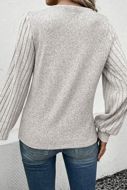 LB | Zrelaksowany i stylowy top