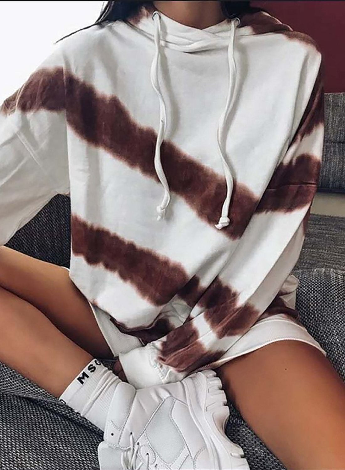 LB | Ponadczasowa i elegancka bluza zimowa