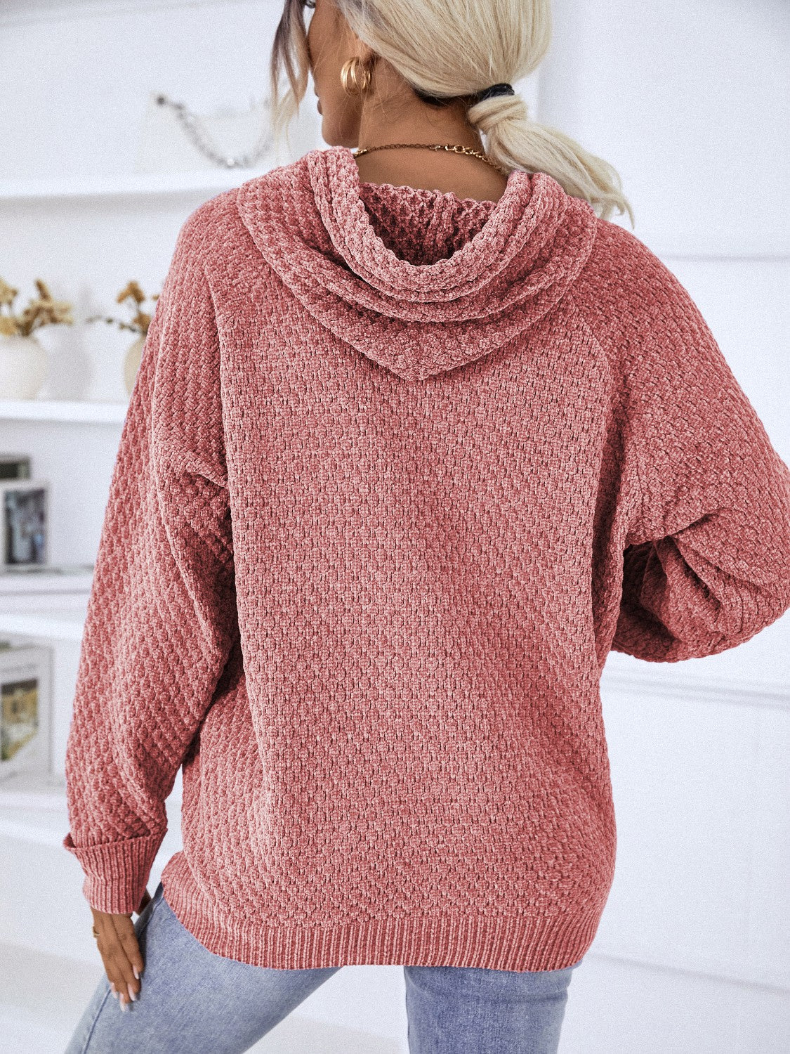 LB | Swobodny i modny sweter