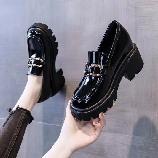 Modne i wspierające ortopedyczne Buty