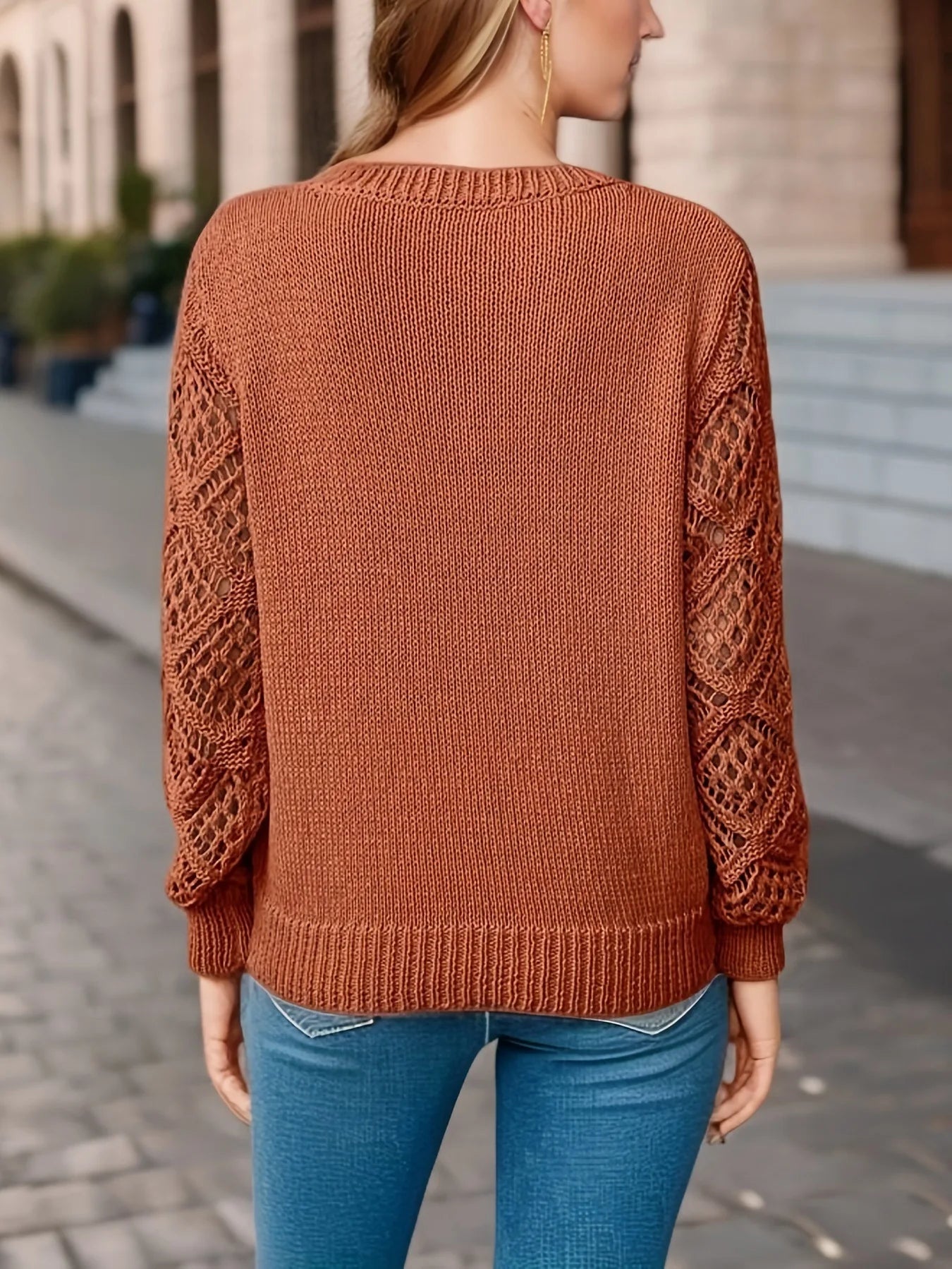 LB | Nowoczesny i modny sweter