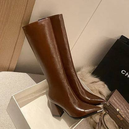 Smukłe i wspierające ortopedyczne Buty