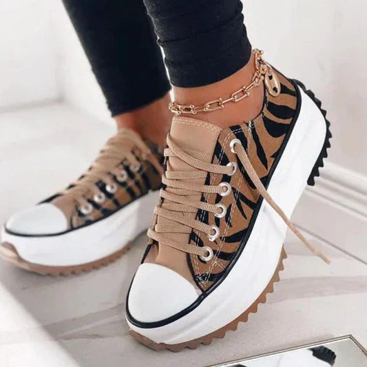 LB | Modne buty sportowe z platformą