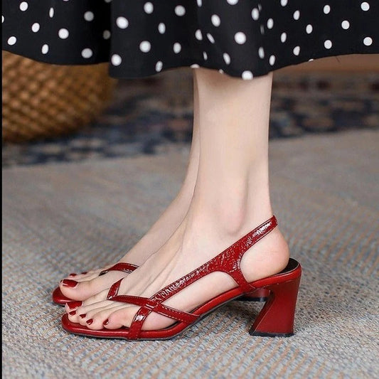AS | Stylowe, eleganckie płaskie sandały