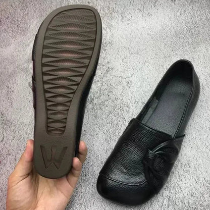 LB | Miękkie skórzane loafersy z detalem węzła